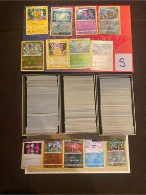 Pokémon boxes of roughly 1500 cards in new condition (S)